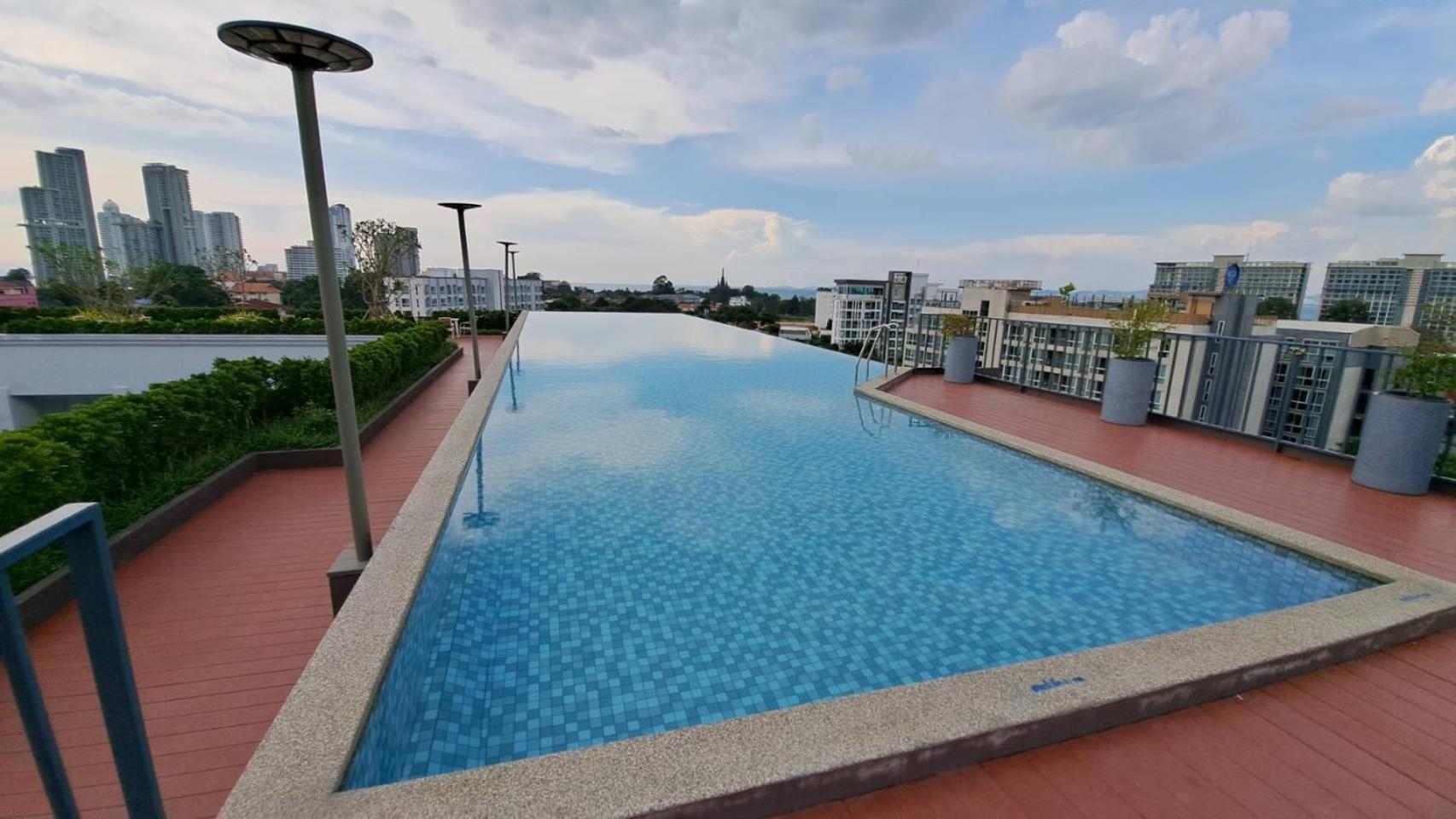 Deco Pattaya Hotel North Pattaya Eksteriør bilde